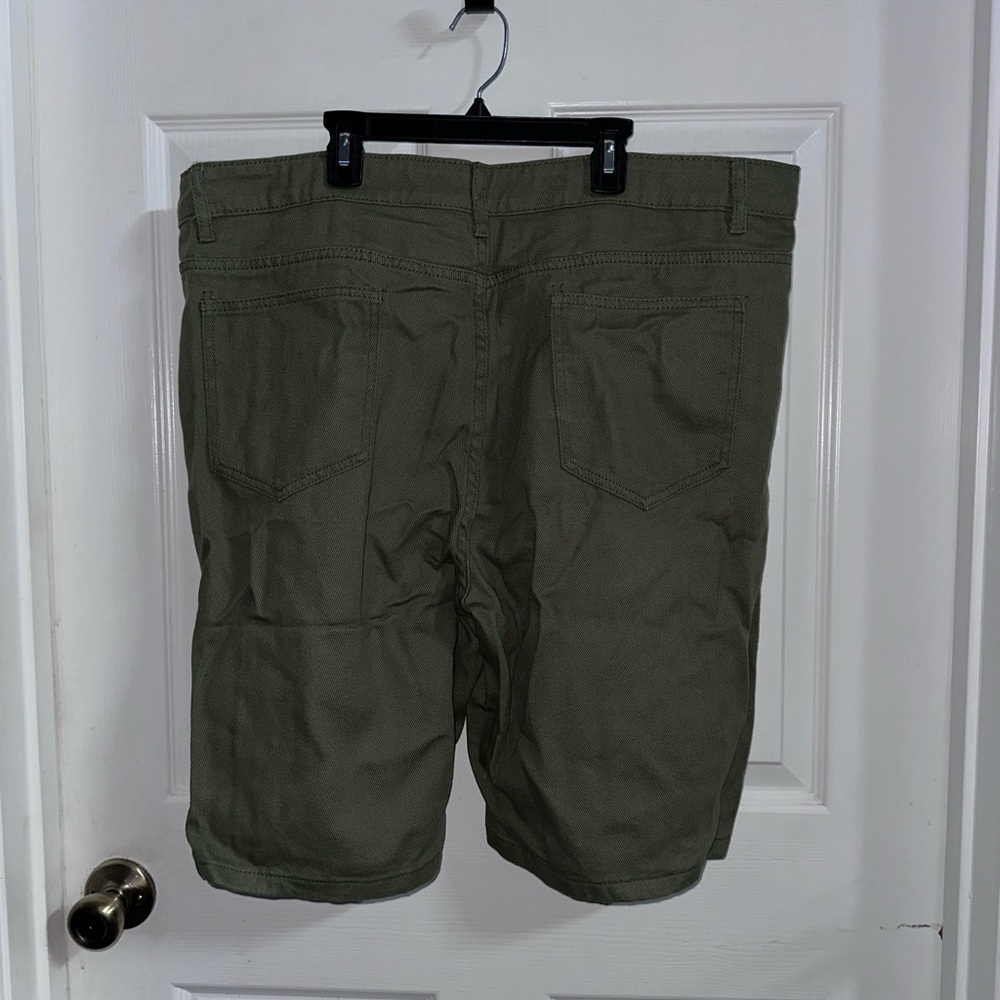 NWOT Manfinity Ribbed Shorts - Picture 2 of 3